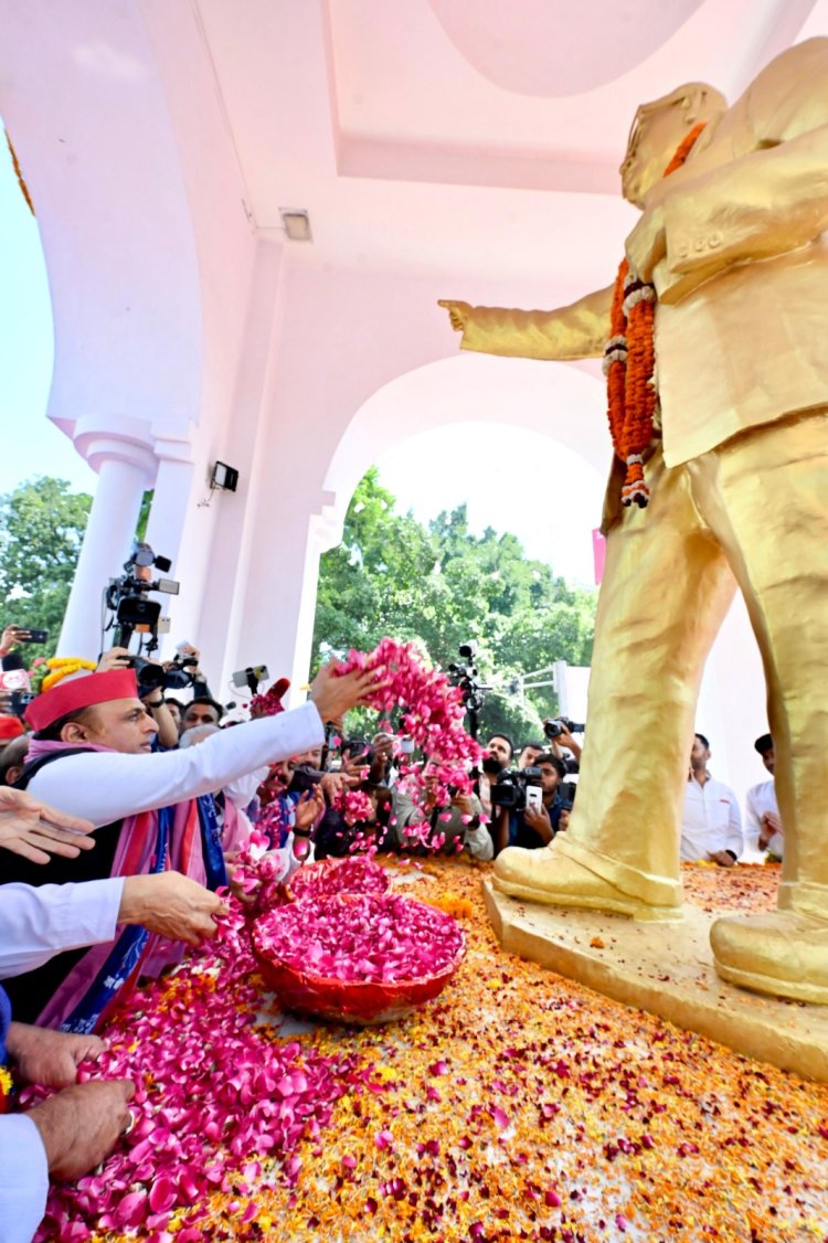 बाबा साहब की सामाजिक न्याय की लड़ाई जारी रखेगी सपा: अखिलेश यादव