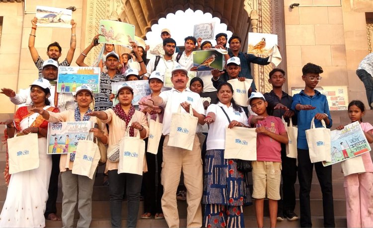 विश्व पृथ्वी दिवस पर प्लास्टिक कचरे से पृथ्वी और गंगा को बचाने का दिया संदेश