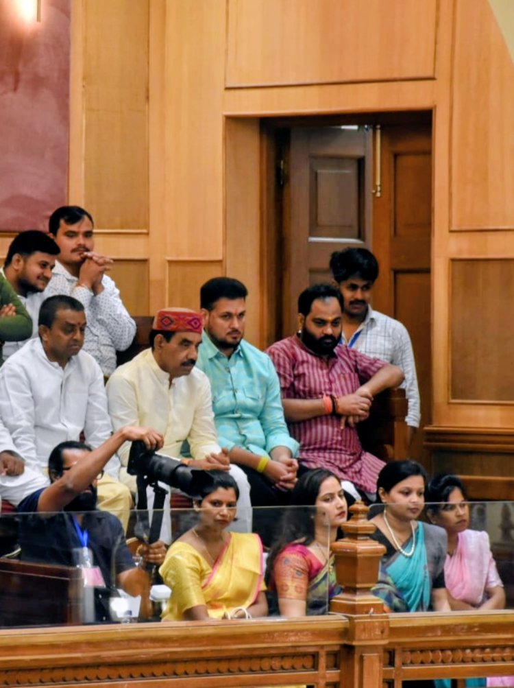 नारी शक्ति वंदन अधिनियम महिलाओं को सशक्त बनाने की मजबूत पहल : अनिल दीक्षित