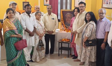 पूर्व मुख्यमंत्री राम प्रकाश गुप्ता की पुण्यतिथि पर सेवा कार्यक्रम, जरूरतमंदों को वितरित की गई सामग्री