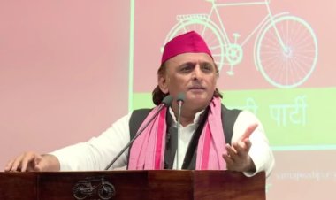 भाजपा ने बंगाल में आधिकारियों से मिलकर किया नतीजों में उलटफेर : अखिलेश यादव