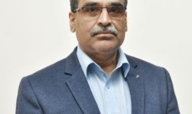 बीएचयू भौतिकी विभाग के प्रोफेसर प्रो. संजय कुमार को मिला “एडिटोरियल कंट्रीब्यूशन अवार्ड”