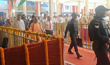 जन्मभूमि का ऋण चुकाना ही सच्ची देशभक्ति : ताजोपुर मॉडल बना पूरे देश के लिए प्रेरणा