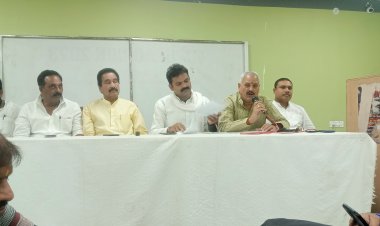 अजय राय पर मुकदमा दर्ज होने से कांग्रेस भाजपा पर हुई हमलावर, प्रयागराज में योगी सरकार पर साधा निशाना