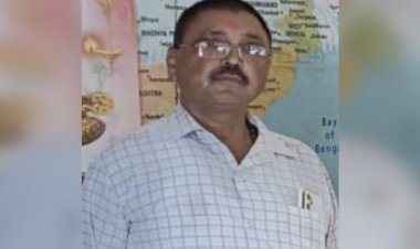 प्रयागराज-जौनपुर मार्ग पर कोहराम: अज्ञात वाहन ने बाइक को मारी टक्कर, सर्राफा कारोबारी की मौके पर ही मौत