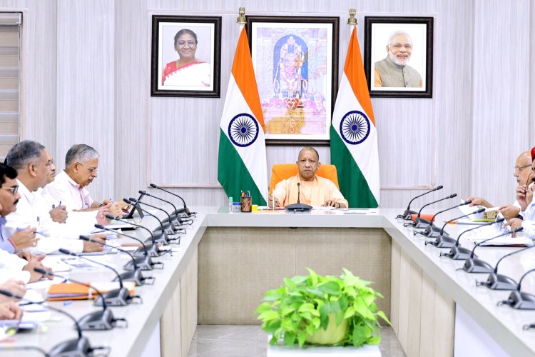 जेवर एयरपोर्ट कनेक्टिविटी के लिए उपलब्ध होंगी इलेक्ट्रिक बसें : मुख्यमंत्री योगी