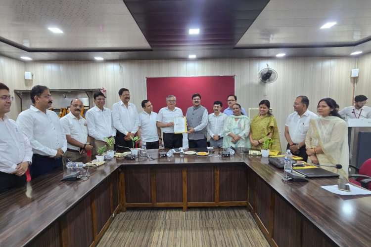 महात्मा गांधी काशी विद्यापीठ में पांच एमओयू पर हस्ताक्षर, युवा उद्यमिता पर जोर