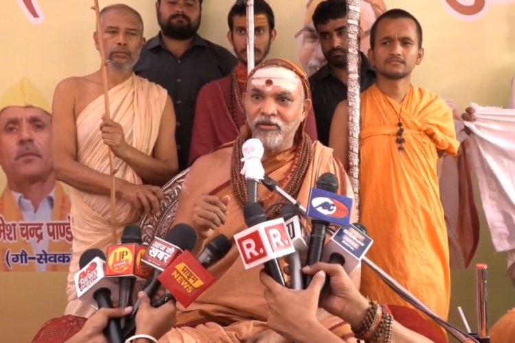 गौ-रक्षा के मुद्दे पर सरकारों को जनता के सामने रिपोर्ट कार्ड देना होगा : स्वामी अविमुक्तेश्वरानंद