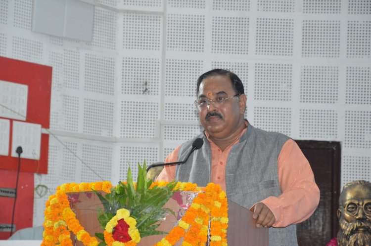 मिशन से कमीशन की ओर बढ़ी पत्रकारिता, समाज का विश्वास कायम रखना सबसे बड़ी चुनौती: जितेंद्र तिवारी