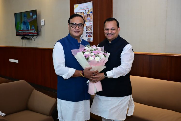 प्रधानमंत्री मोदी के नेतृत्व में विकास की नई ऊंचाइयों को छू रहा है देश : रमेश अवस्थी
