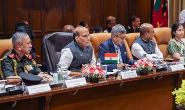 ऑस्ट्रेलिया के साथ द्विपक्षीय रक्षा सहयोग के नए रास्ते खोजने के मुद्दे पर हुई चर्चा