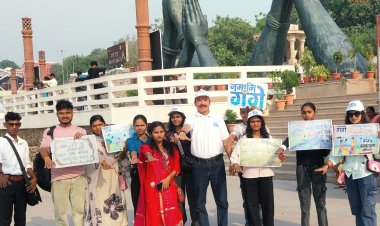 नमोघाट पर युवा शक्ति ने जगाई पर्यावरण संरक्षण की अलख, प्लास्टिक का उपयोग बंद करने का संदेश