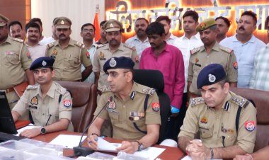 प्रयागराज हत्याकांड का खौफनाक सच: डेढ़ करोड़ के गहनों के लालच में सगे बेटे ने उजाड़ा परिवार, फिर दोस्त ने ही उतारा उसे मौत के घाट!