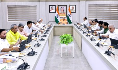 योगी कैबिनेट बैठक में शासकीय अधिवक्ताओं का मानदेय बढ़ाने सहित 24 अहम प्रस्तावों पर लगी मुहर