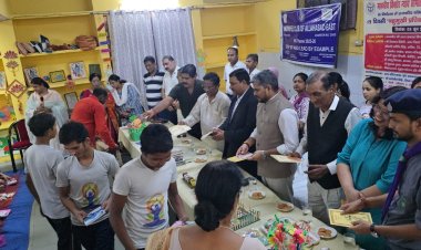 बाल सुधार गृह में सेवा संकल्प दिवस मनाकर बच्चों को स्वावलंबन का दिया संदेश