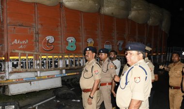 बहराइच में भयंकर सड़क हादसा,बस और ट्रक की टक्कर में 17 घायल,दो लखनऊ रेफर