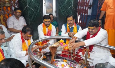 मोदी सरकार के 12 वर्ष पूर्ण होने पर भाजपा नेताओं ने प्रदेशभर के मंदिरों में की विशेष पूजा अर्चना