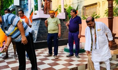 मोदी सरकार के 12 साल बेमिसाल कार्यक्रम के तहत युवा मोर्चा ने चलाया स्वच्छता अभियान
