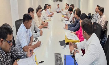 राहत आयुक्त ने की बाढ़ प्रभावित संवेदनशील जिलों की तैयारियों की समीक्षा