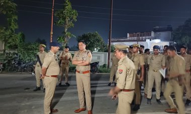 गोरखपुर में छोटे भाई ने की भाई-भाभी और भतीजे की हत्या , पुलिस हिरासत में आरोपित