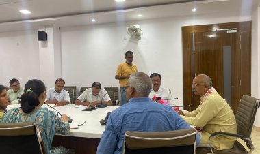 गौशालाओं में हर हाल में सुनिश्चित की जाएं चारा, पानी और स्वास्थ्य की सुविधाएं : रमाकान्त उपाध्याय