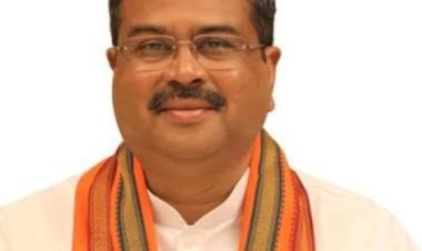 प्रधानमंत्री मोदी ने दी धर्मेंद्र प्रधान को जन्मदिन की दी शुभकामनाएं