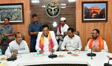 जनता को निर्बाध बिजली मिले और समयबद्ध विकास कार्य सुनिश्चित हों : एके शर्मा