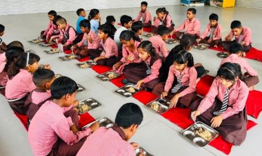 सरकारी स्कूलों में गुणवत्ता की नई इबारत लिख रही योगी सरकार