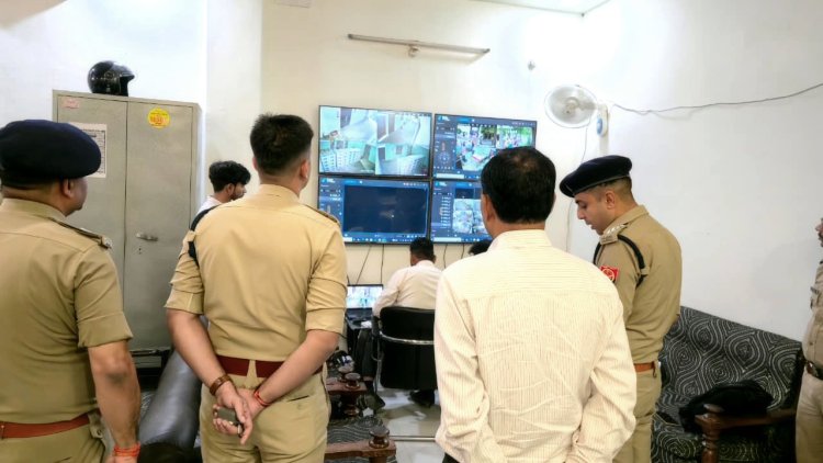 यूपी पुलिस भर्ती परीक्षा : पहले दिन की प्रथम पाली की परीक्षाएं सभी केंद्रों पर शुरू