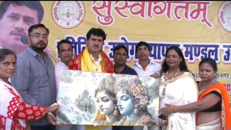 महंगाई पर लगाम लगाए सरकार, व्यापारियों का उत्पीड़न हो बंद : अनूप शुक्ला