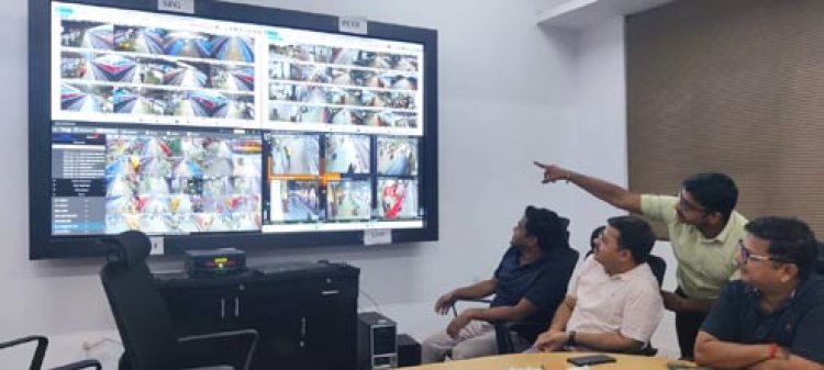 नीट (यूजी) परीक्षा : मंडल रेल प्रबंधक ने वॉर रूम से की निरंतर निगरानी