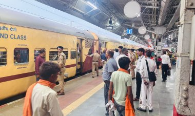 यात्री सुविधाओं और बेहतर प्रबंधन से प्रयागराज मंडल ने बनाया नया रिकॉर्ड