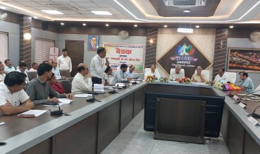 पिछड़ा वर्ग की जनसंख्या एवं सामाजिक-राजनीतिक प्रतिनिधित्व से संबंधित आंकड़ों की समीक्षा