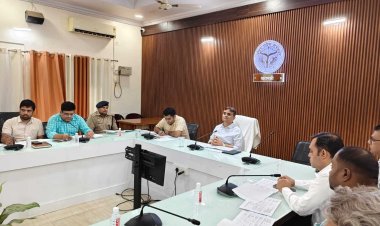 सरकारी योजनाओं का लाभ उद्यमियों को प्राथमिकता पर उपलब्ध कराएं : सत्येंद्र कुमार