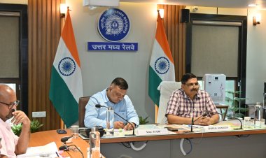 मॉनसून में यात्रियों की सुरक्षा सर्वोच्च प्राथमिकता, हर स्तर पर रहें सतर्क रेलवे अधिकारी: नरेश पाल सिंह