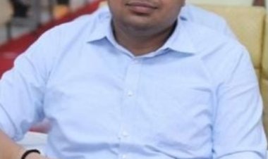 वाराणसी में पौने दो लाख रुपए की रिश्वत लेते रेलव का वरिष्ठ मंडल सामग्री प्रबंधक गिरफ्तार ,सीबीआई ने घर से रंगे हाथ पकड़ा