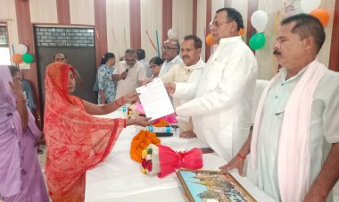 31 आंगनबाड़ी सहायिकाओं को मिले नियुक्ति पत्र, विधायक बोले- महिला सशक्तीकरण की मजबूत पहल