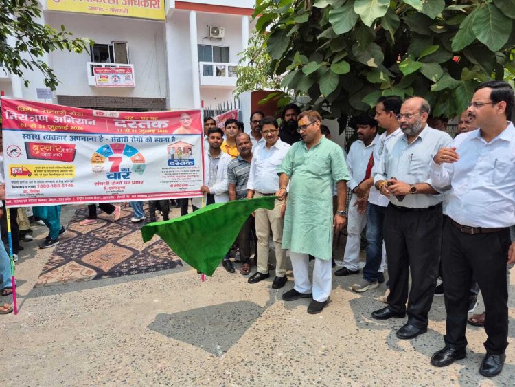"डॉक्टर्स डे" पर विधायक डॉ नीलकंठ तिवारी ने चिकित्सकों का किया सम्मान