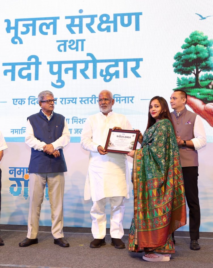 जल संरक्षण को जन-जन तक पहुंचाकर बढ़ावा देने का लें संकल्प : स्वतंत्र देव सिंह