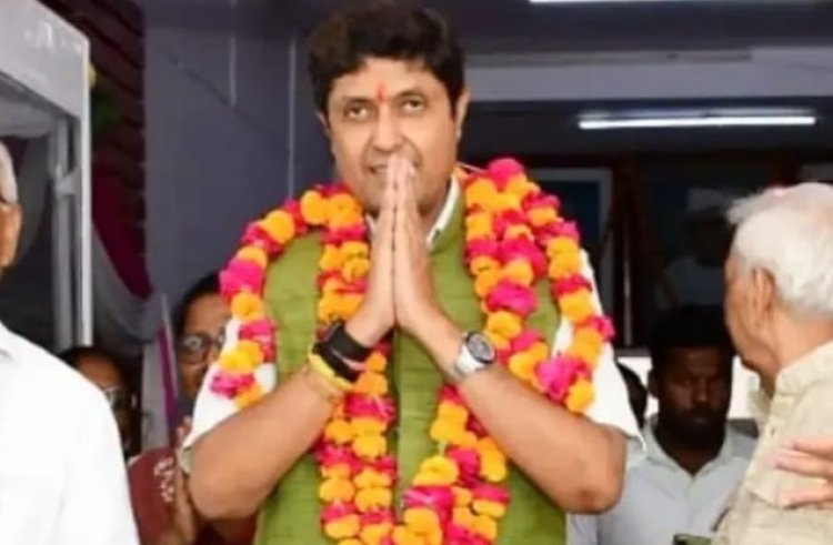 "धर्मेंद्र प्रधान का इस्तीफा अभी अंगड़ाई है, आगे बड़ी लड़ाई है": पेपर लीक विवाद पर सांसद उज्ज्वल रमण सिंह का बड़ा बयान