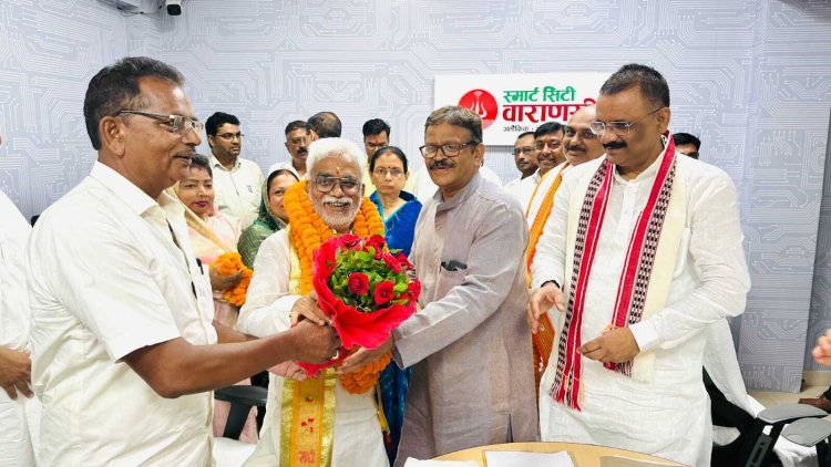 वाराणसी: भाजपा पार्षद नरसिंह दास चौथी बार निर्विरोध नगर निगम के उपसभापति निर्वाचित