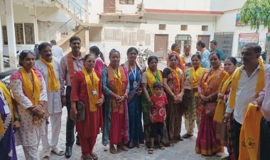 योगी सरकार ने महिला कावड़ियों को विशेष प्रबंध, जलाभिषेक करने उमड़ पड़ी नारी शक्ति
