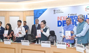 मेडिकल डिवाइस क्षेत्र के प्रमुखों के साथ जेपी नड्डा की बैठक, भारत को मेडटेक हब बनाने पर जोर