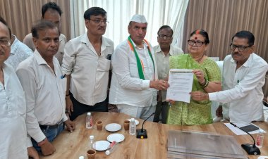 स्व. इंदिरा गांधी की प्रतिमा का अपमान बर्दास्त नहीं : कांग्रेस