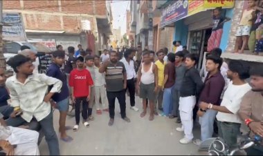 विद्युत निगम के विरोध में छीजारसी में प्रदर्शन, यातायात हुआ बाधित