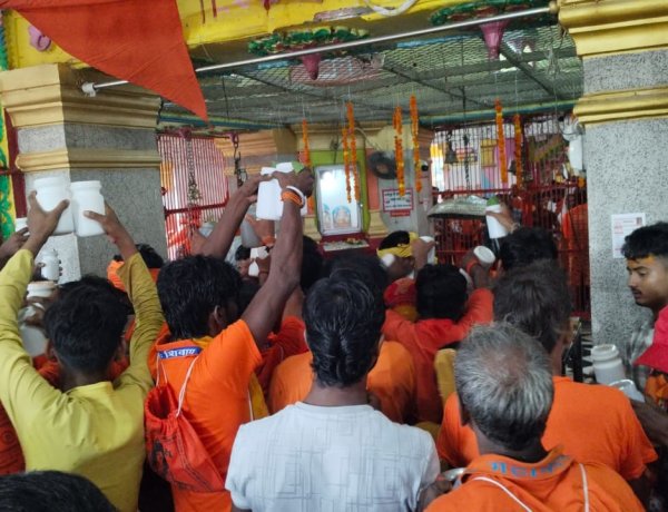 बाबा भदेश्वर नाथ में उमड़ा आस्था का जन सैलाब