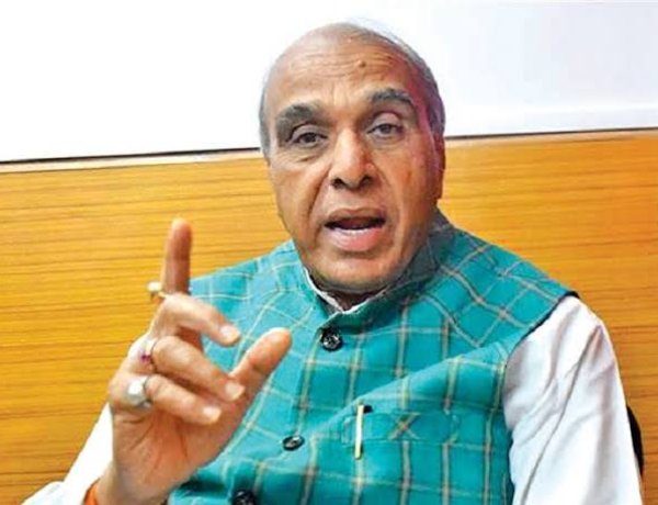 जगदंबिका पाल ने विपक्ष पर साधा निशाना, चर्चा से भागने का लगाया आरोप