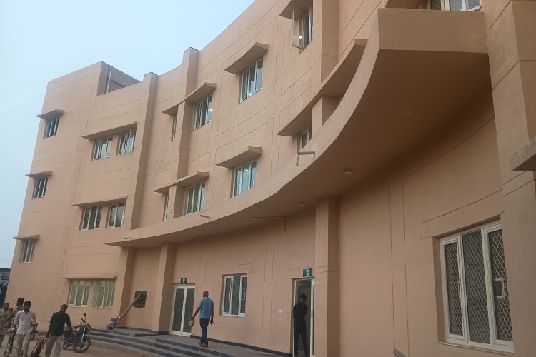 देवरिया के चिकित्सा महाविद्यालय को पहली बार देह दान से मिला मानव शरीर : प्राचार्या
