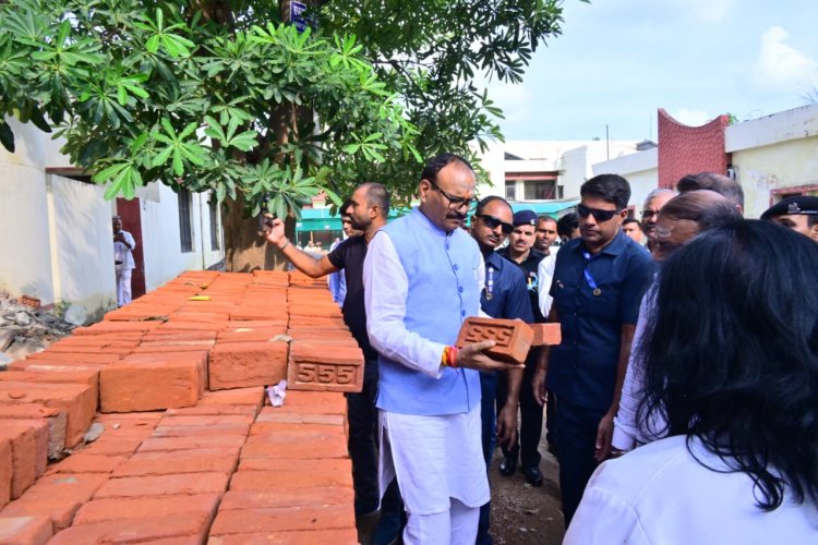 बेहतर स्वास्थ्य सेवाएं सर्वोच्च प्राथमिकता, एसआरएन में सभी निर्माण कार्य पूरे हों समयबद्ध : ब्रजेश पाठक