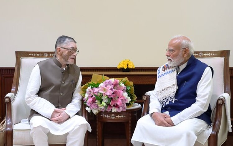 झारखंड के राज्यपाल संतोष गंगवार ने प्रधानमंत्री मोदी से की मुलाकात